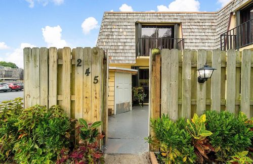 245 Woodland Rd, Palm Springs, FL, 33461-1054 | Card Image