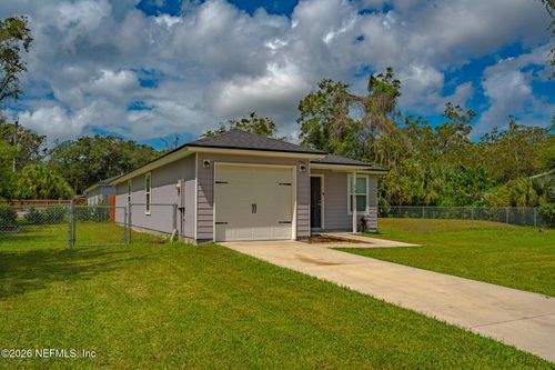 546 Monty Ln, JACKSONVILLE, FL, 32225-6747 | Card Image