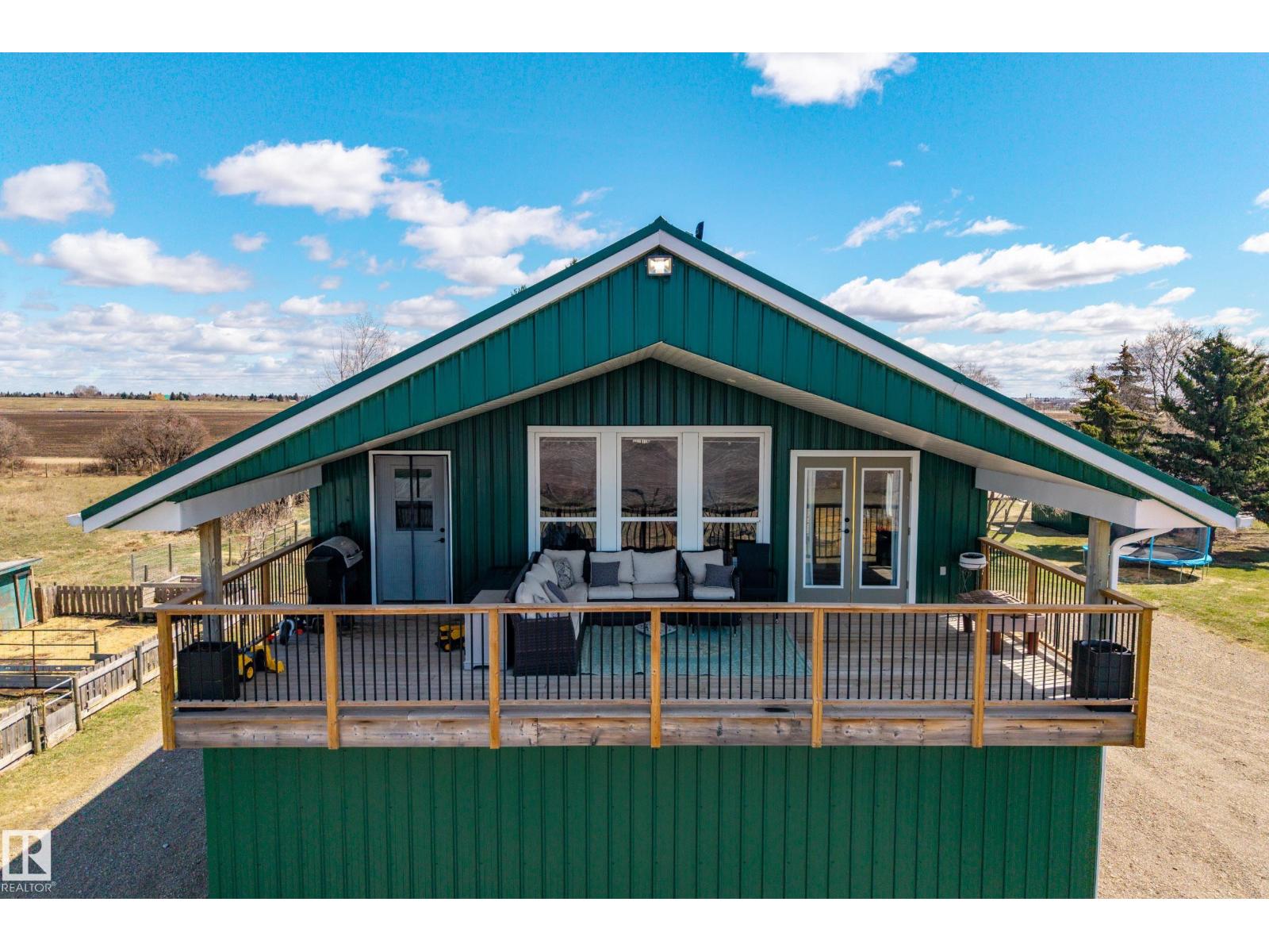 Residential in Rural Sturgeon County 4
