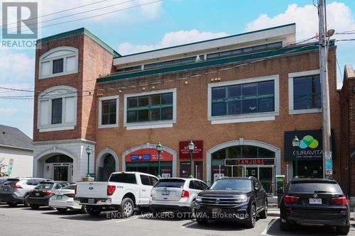 201-108 Third Ave, Ottawa, ON, K1S2J8 | Card Image