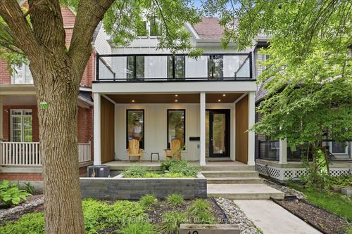 main-40 Sarah Ashbridge Ave, Toronto, ON, M4L3Y9 | Card Image