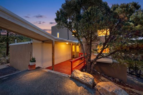 2109 Paseo Del Monte, Santa Fe, NM, 87501 | Card Image