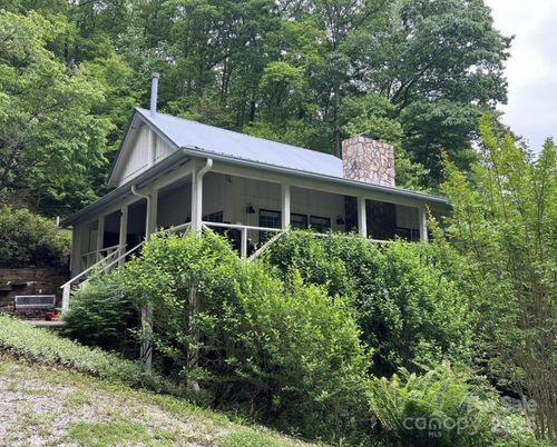850 Licklog Rd, Bryson City, NC, 28713-5964 | Card Image