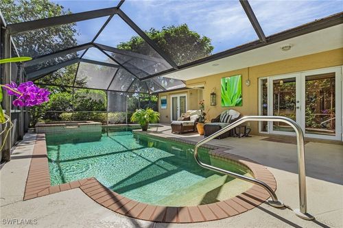 10094 Boca Cir, NAPLES, FL, 34109-7319 | Card Image