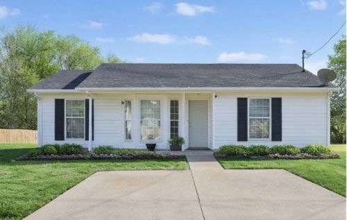 1135 Keith Ave, Oak Grove, KY, 42262-9228 | Card Image