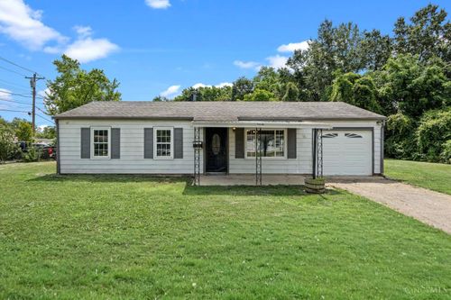 9646 Stadia Dr, Colerain Twp, OH, 45251-2128 | Card Image