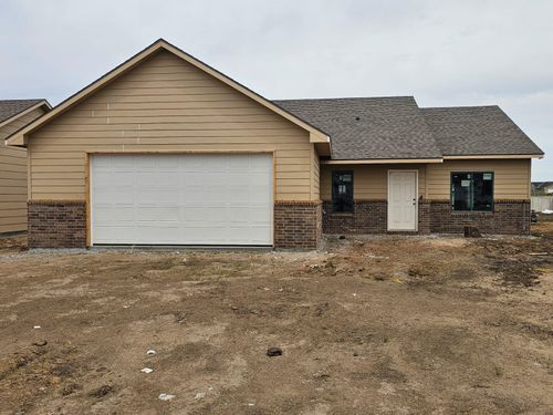 5085 N Toben Dr, Bel Aire, KS, 67226 | Card Image