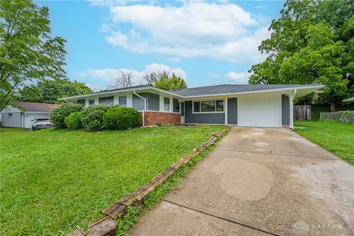 6689 Celestine St, Huber Heights, OH, 45424-3505 | Card Image
