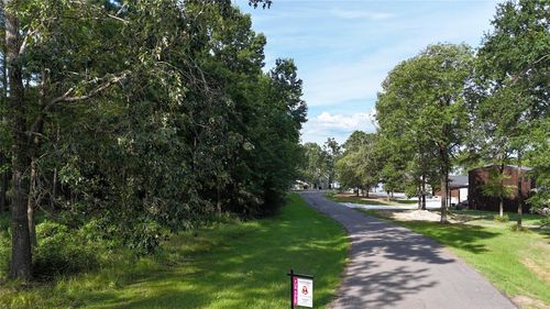 35 Naples Way, Huntsville, TX, 77320-2186 | Card Image