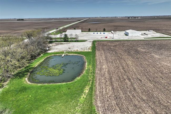 1601 State Highway 128, Home with 0 bedrooms, 2 bathrooms and 20 parking in Bethany IL | Image 6