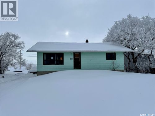 304 Carson St, Dundurn, SK, S0K1K0 | Card Image