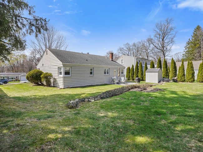 Plenty of room for picnics and parties! | Image 18