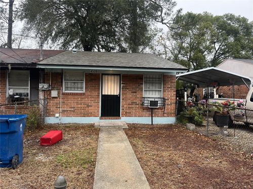 4509 Ken Knight Dr N, JACKSONVILLE, FL, 32209-1215 | Card Image