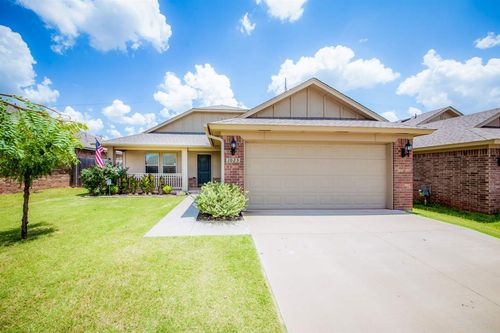 1023 Chandler St, Stillwater, OK, 74074-5856 | Card Image