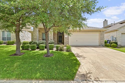 49 White Magnolia Cir, Lakeway, TX, 78734-6250 | Card Image