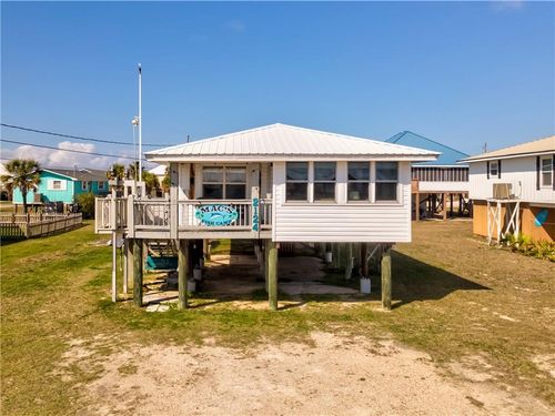 2124 Bienville Blvd, Dauphin Island, AL, 36528-4216 | Card Image