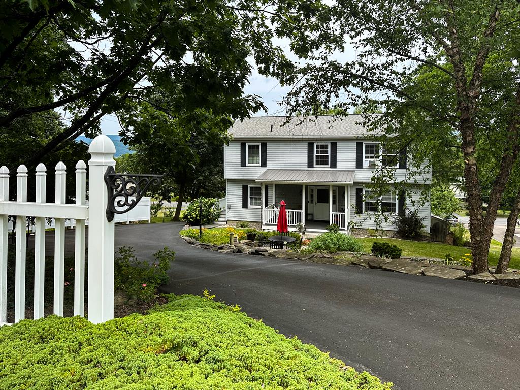 Howard Ave, Watkins Glen, NY 14891