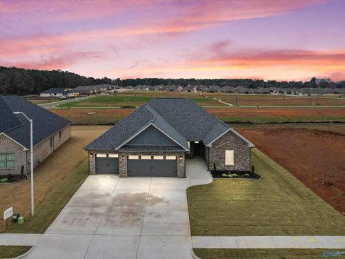 141 Old Forest Rd, Meridianville, AL, 35759-2714 | Card Image