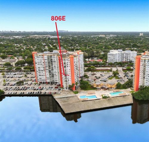 806e-1351 Ne Miami Gardens Dr, Miami, FL, 33179-4781 | Card Image