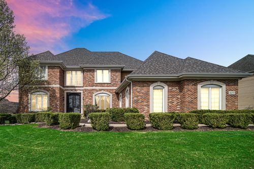 3N777 Walt Whitman Rd, St. Charles, IL, 60175-6537 | Card Image