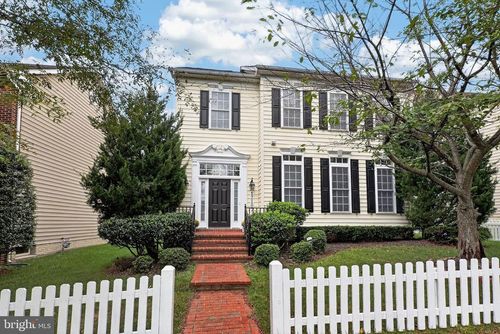 12107 Magnolia Park Pl, CLARKSBURG, MD, 20871-4472 | Card Image