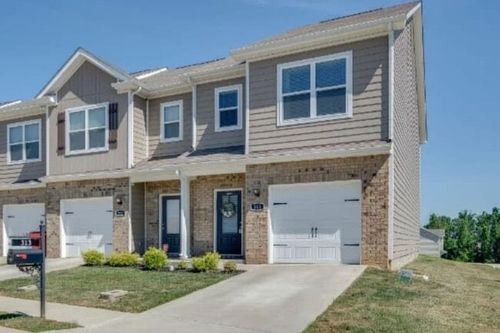 313 Nixon Way, La Vergne, TN, 37086-3672 | Card Image