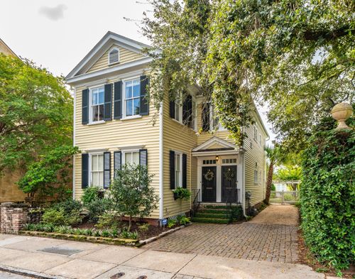 unit-b-47 Queen St, Charleston, SC, 29401-2827 | Card Image