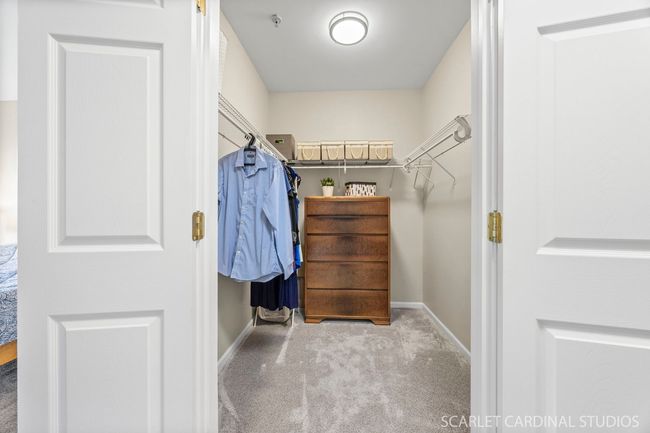 Huge walk in closet! | Image 15