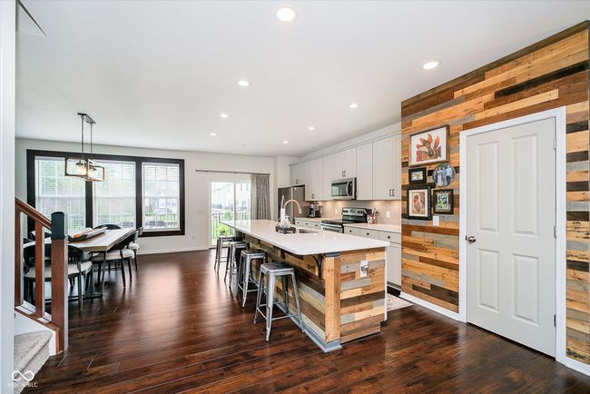 9010 Ramapo Dr, Condo with 2 bedrooms, 4 bathrooms and null parking in Fishers IN | Image 5