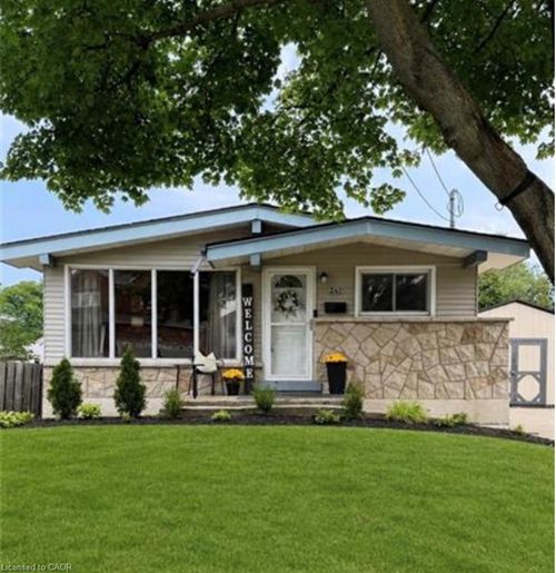 241 Thorner Dr, Hamilton, ON, L8V2M6 | Card Image