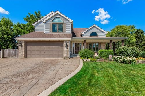 746 Parker Ct, Geneva, IL, 60134-3486 | Card Image