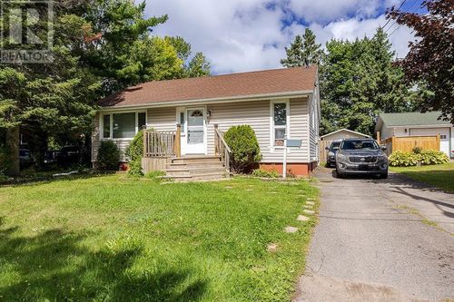 112 Oryme Ave, Sault Ste. Marie, ON, P6B4C4 | Card Image