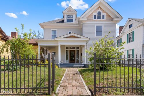 237 Solar Street, Bristol, VA, 24201 | Card Image
