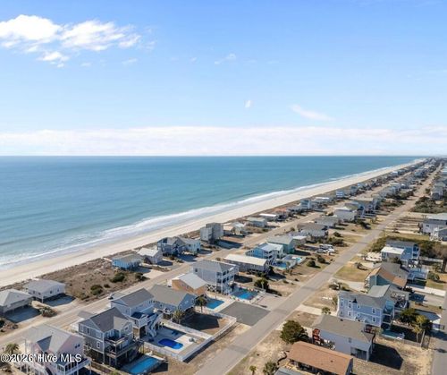 1027 W Beach Dr, Oak Island, NC, 28465-7160 | Card Image