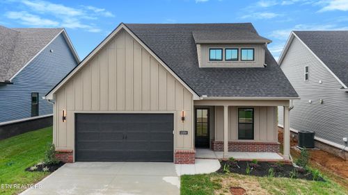 11530 Olympic Valley Dr, Knoxville, TN, 37932-3693 | Card Image