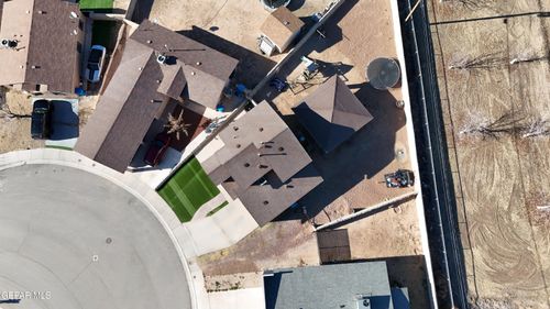 13043 Oscar Chacon, San Elizario, TX, 79849-7408 | Card Image