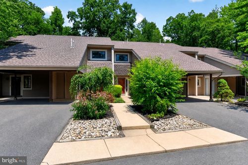 24 Dorset Dr, MARLTON, NJ, 08053-2813 | Card Image