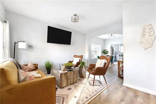 56 Holly Rd Nw, Atlanta, GA, 30314-2108 | Card Image