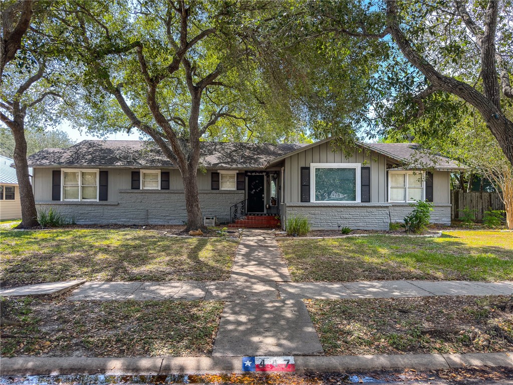 Santa Monica Pl, Corpus Christi, TX 78411