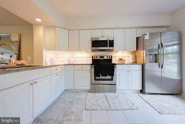 17455 Kagera Dr, Townhouse with 3 bedrooms, 4 bathrooms and null parking in DUMFRIES VA | Image 5