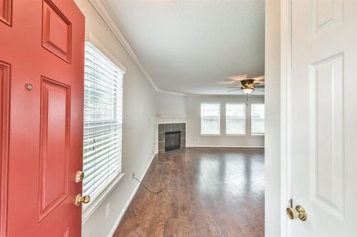 9845 Youpon Ridge Way, Conroe, TX, 77385-6348 | Card Image