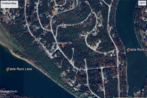 24 Beaver Dr, Holiday Island, AR, 72631-4511 | Card Image