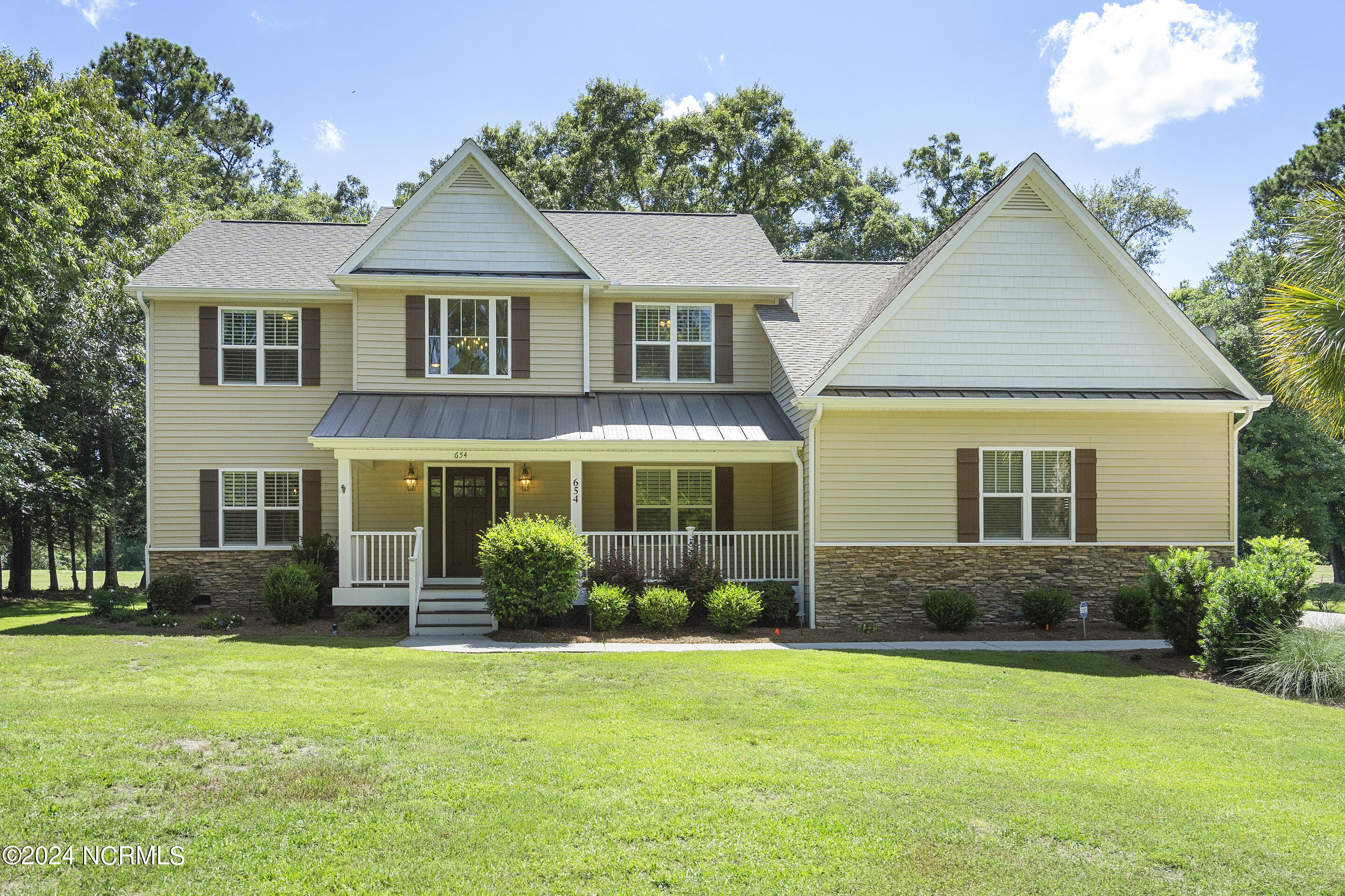 Saw Grass Rd, Hampstead, NC 28443