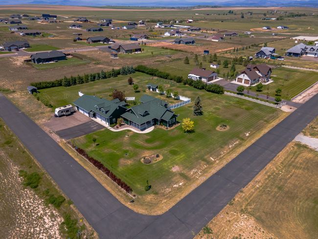 2198 Crested Wheat Loop, House other with 3 bedrooms, 4 bathrooms and null parking in East Helena MT | Image 58