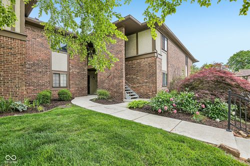 b-2222 Rome Dr, Indianapolis, IN, 46228-3268 | Card Image