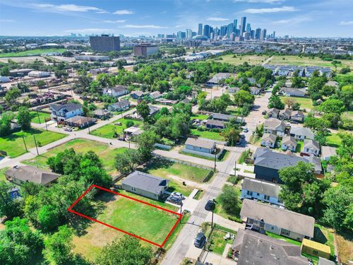 4508 Coke St, Houston, TX, 77020-7112 | Card Image