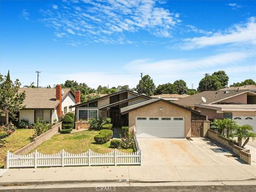 1511 E Abri St, Carson, CA, 90745-2411 | Card Image