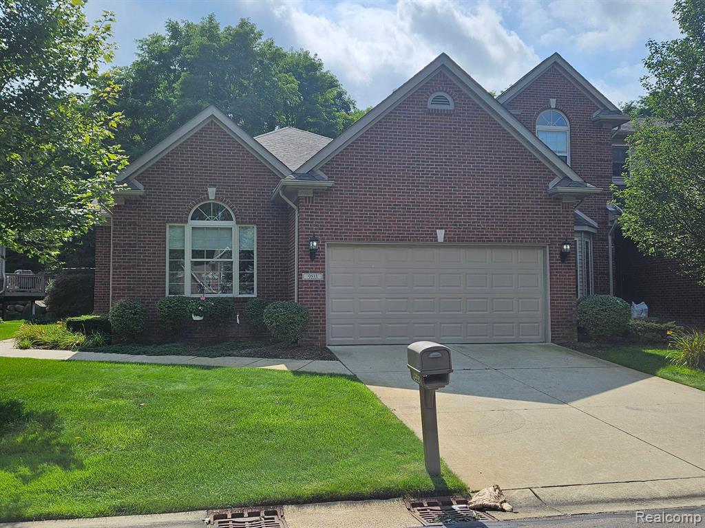 Kingsway Cir, Clarkston, MI 48348 #1