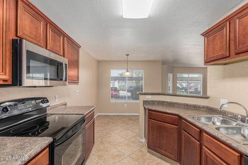 1057-17017 N 12th St, Phoenix, AZ, 85022-2026 | Card Image