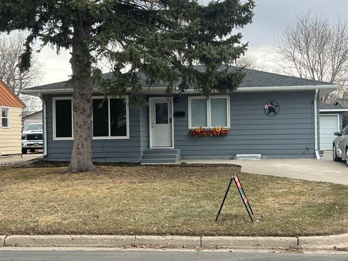 206 15th St N, Moorhead, MN, 56560-2257 | Card Image